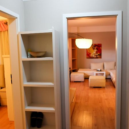 Cherry Apartment Тирана Экстерьер фото