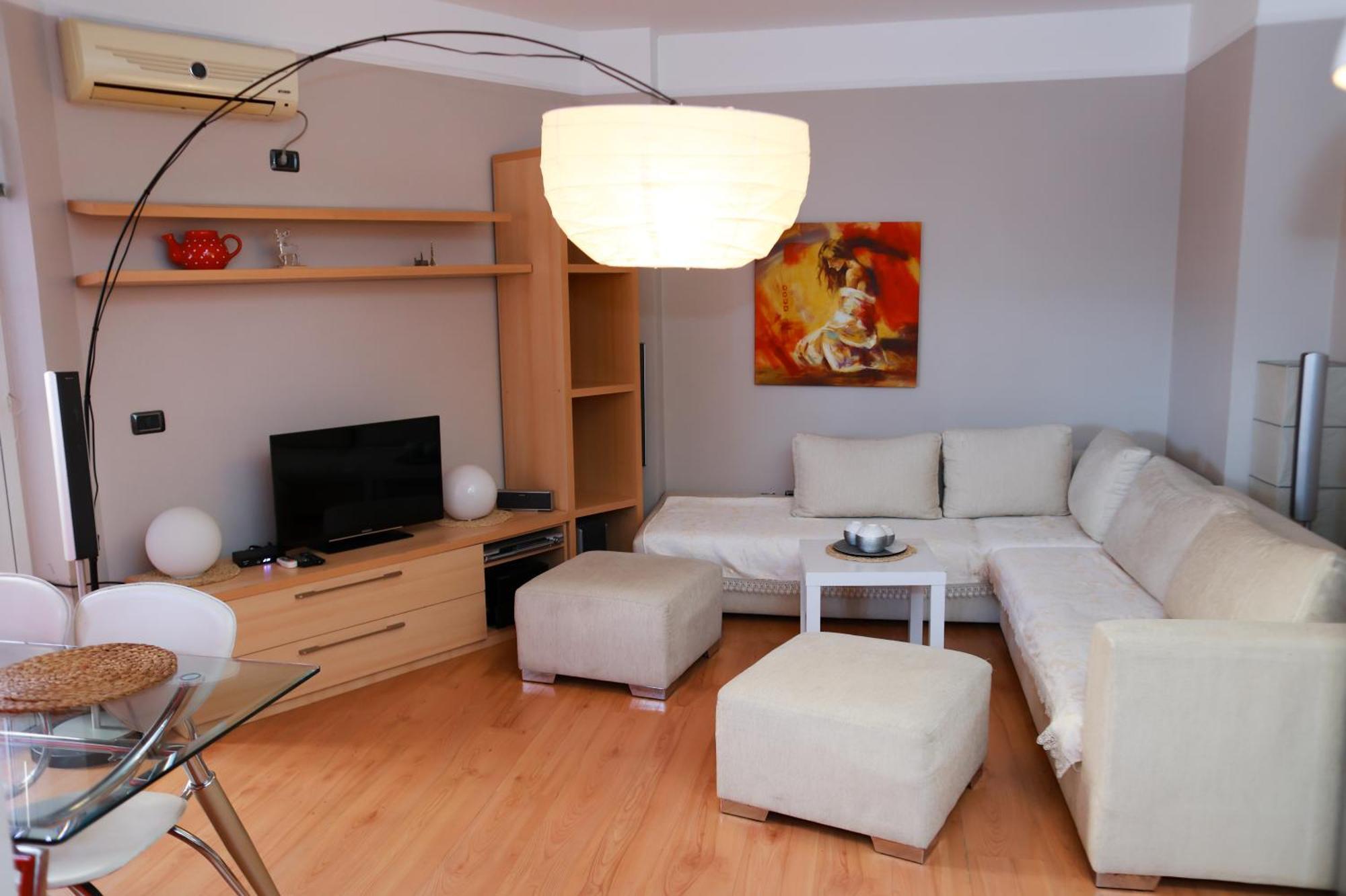 Cherry Apartment Тирана Экстерьер фото